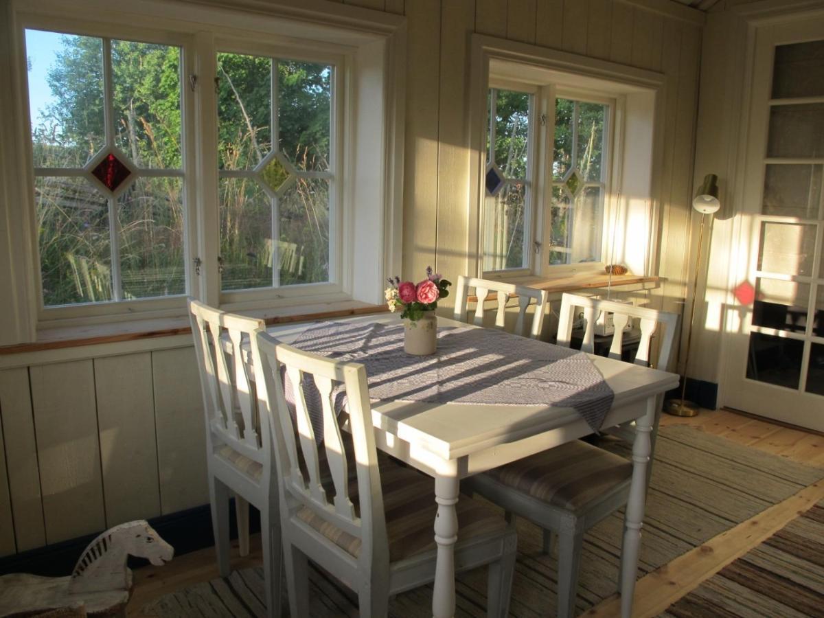 Tystberga Logi Bed & Breakfast ภายนอก รูปภาพ
