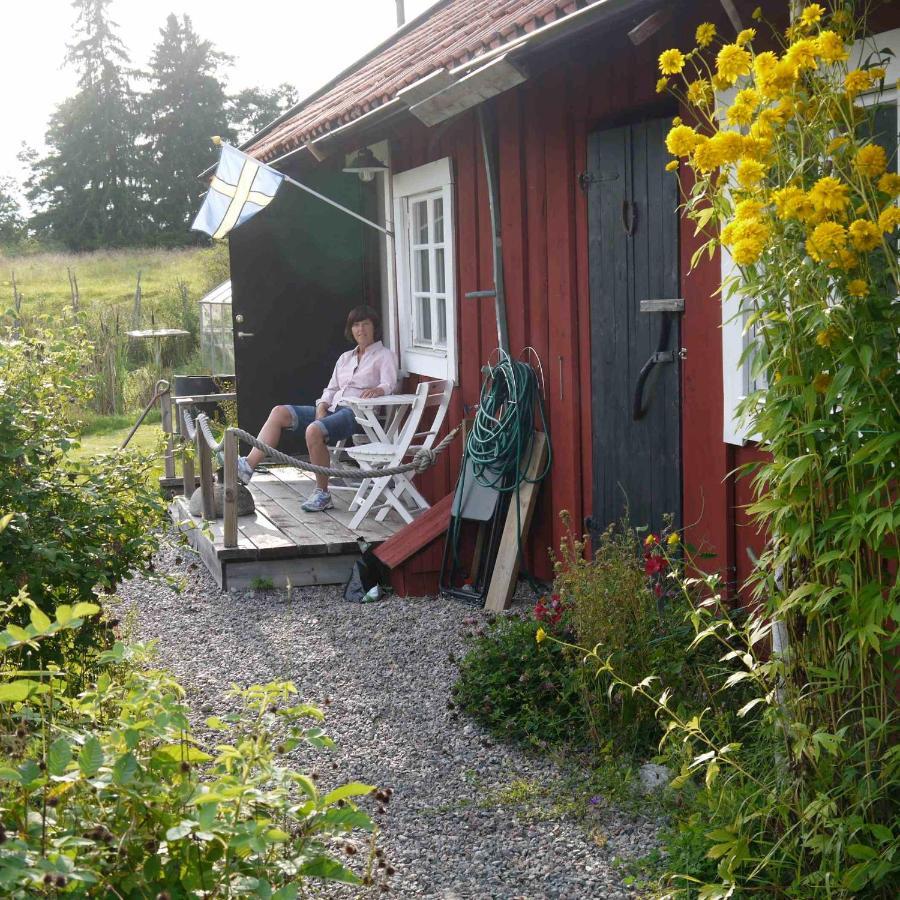 Tystberga Logi Bed & Breakfast ภายนอก รูปภาพ