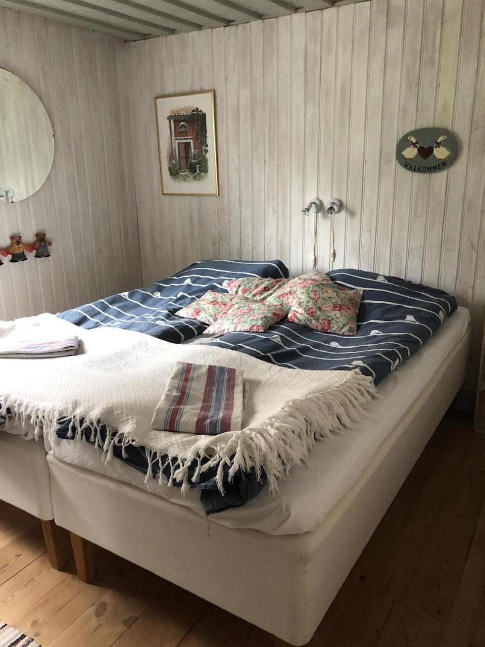 Tystberga Logi Bed & Breakfast ภายนอก รูปภาพ